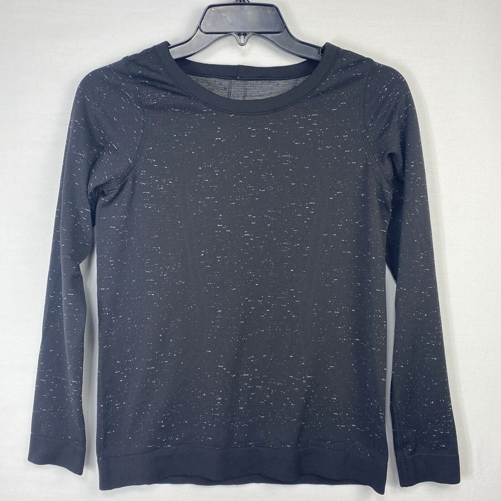 Lululemon Womens Size Medium Swiftly Relaxed Long Sleeve Black w/ White Fits